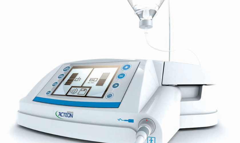 Máy nhổ răng tại nha khoa Nhân Tâm